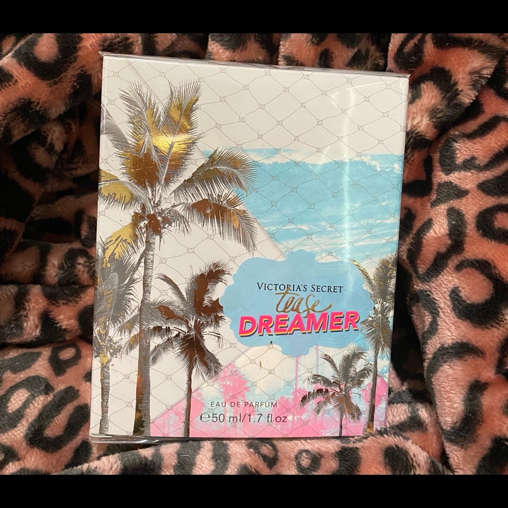 Victoria’s Secret Tease Dreamer Perfume 1.7 fl oz